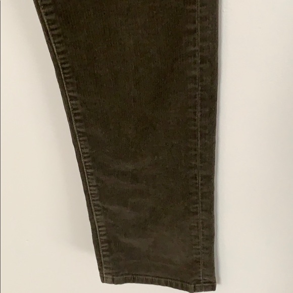 EUC Uniqlo olive green corduroy skinny pants size 26 - Picture 3 of 8